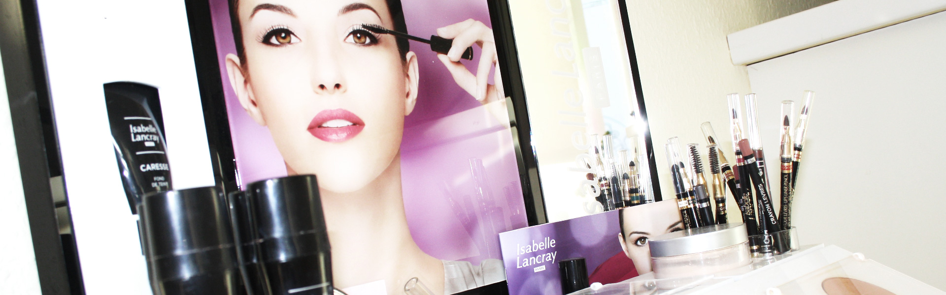 Isabelle Lancray Makeup